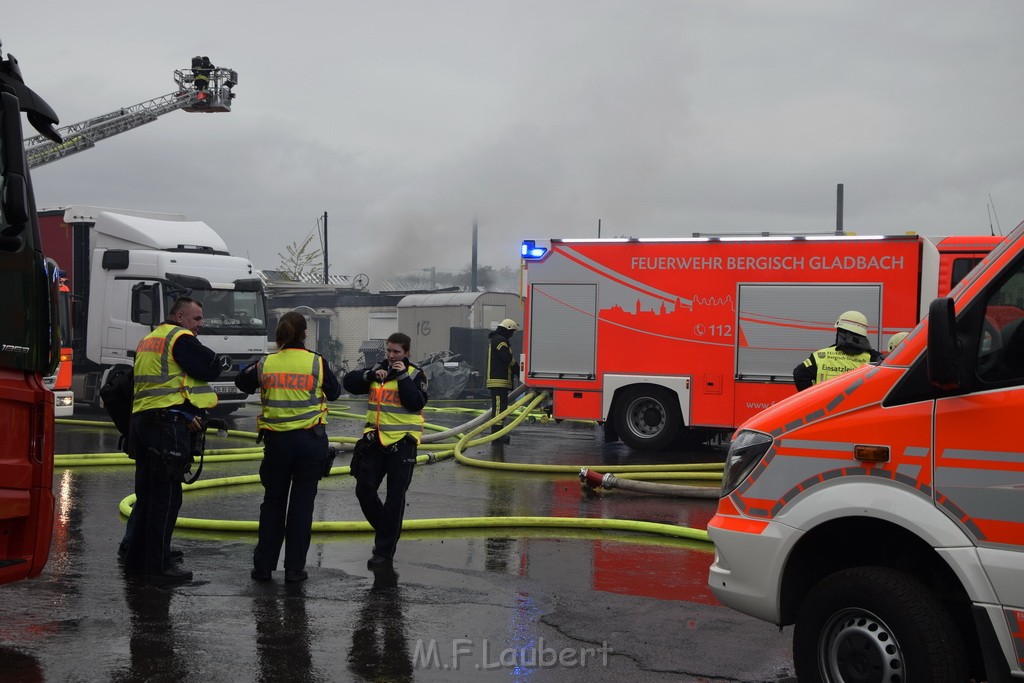 Feuer 4 Bergisch Gladbach Gronau Am Kuhlerbusch P071.JPG - Miklos Laubert
